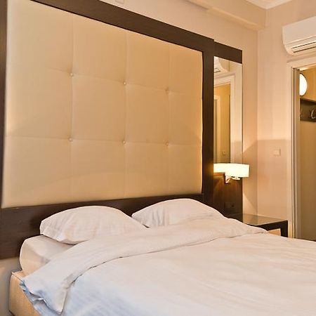 Hotel Plasky Schaerbeek Ngoại thất bức ảnh