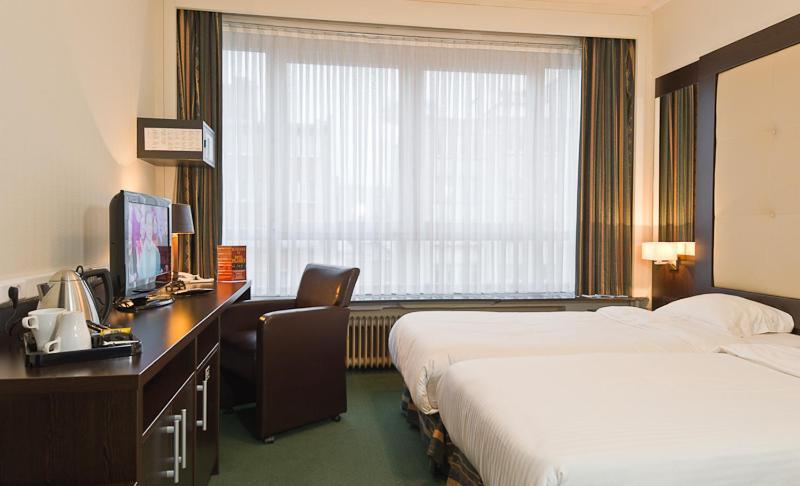 Hotel Plasky Schaerbeek Phòng bức ảnh